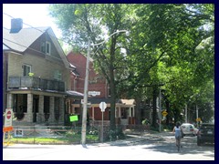 Residential neighbourhood near Little Portugal and Little Italy